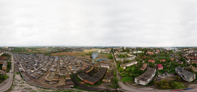 Улица Тихорецкая, город в зелени