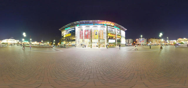 Shopping center on Victory Square