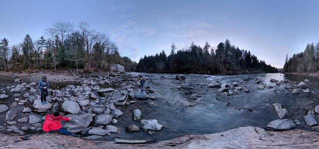 Before the river. Waterfalls Snoqualmie