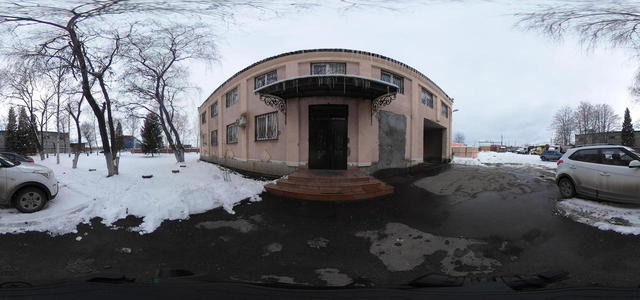 Вход