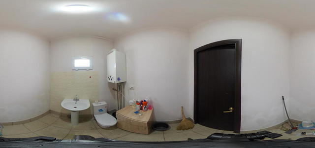R0015895 20230412155745