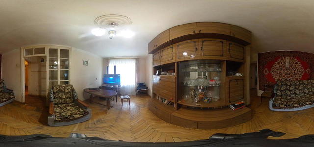 R0010345