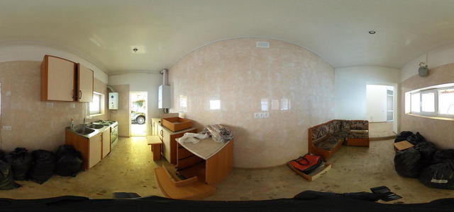 R0010703 20220418145738