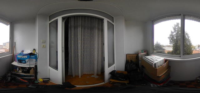 Балкон