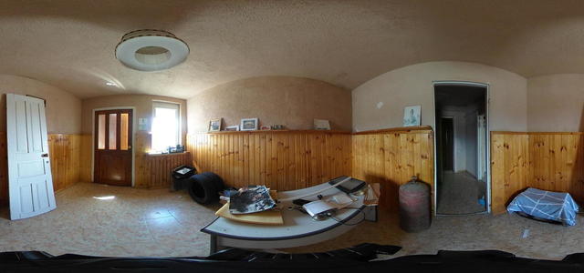 R0011864 20220611145637