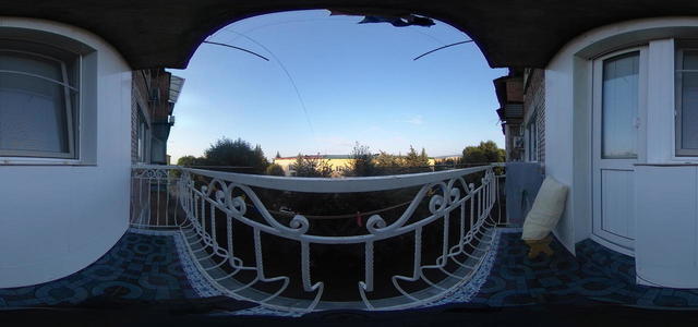 Балкон