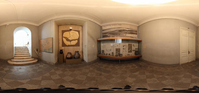 Room №18/2