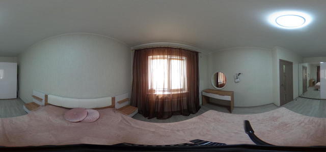 R0011373[1]