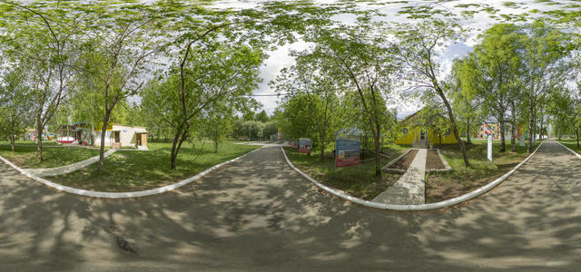 Housing Vostok 4 and River Building