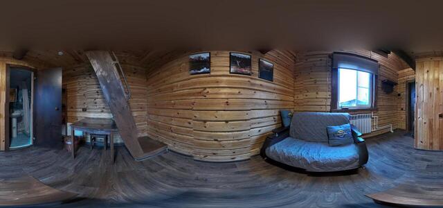 ROOM 1 FLOOR