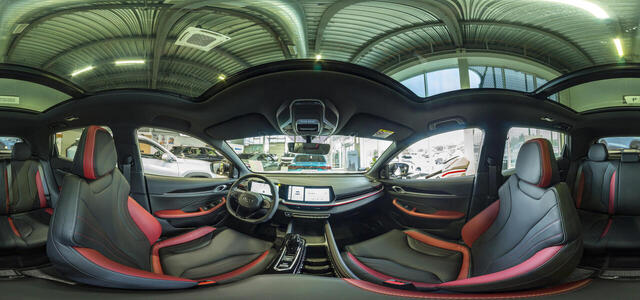 GEELY COOLRAY Panorama R