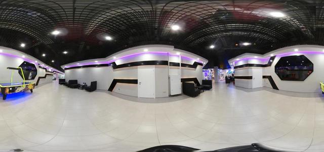 Entertainment center