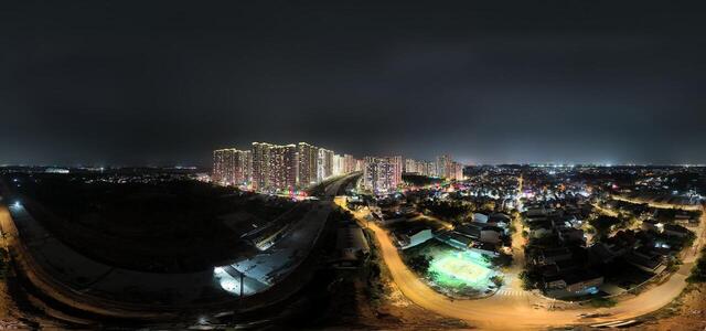 06 Куланд 0916.767.090 The Opus One Vinhomes Grand Park Ban Đêm (1)