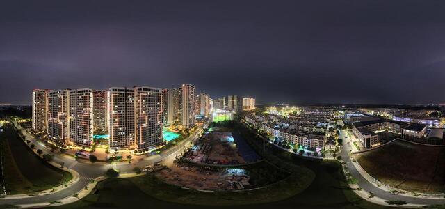 06 Куланд 0916.767.090 The Opus One Vinhomes Grand Park Ban Đêm (4)