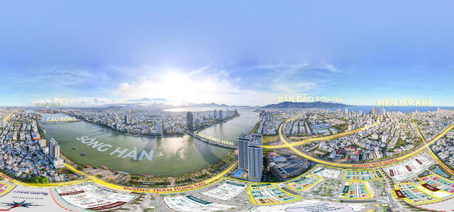 360 CAPITAL SQUARE - QUEEN REALTY