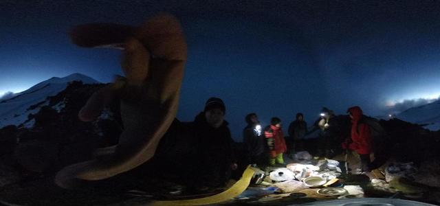 Camp on the rocks of the Ministry of Emergency Situations