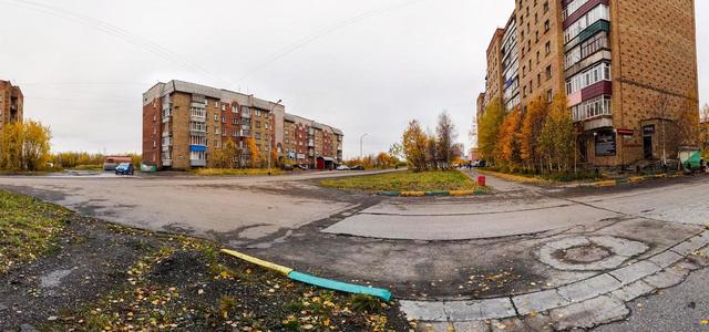 Street Kuratova. Near Kuratova, 42.