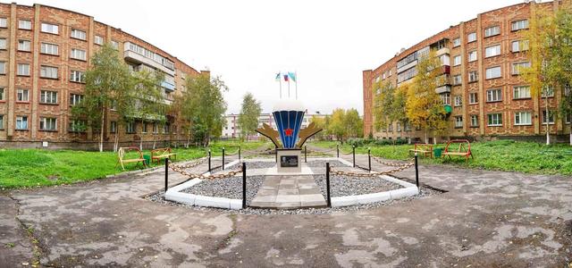 Kuratova street. Square next to the Museum. Monument to the soldiers-paratroopers