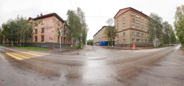 Улица Мира. Рядом Мира, 4