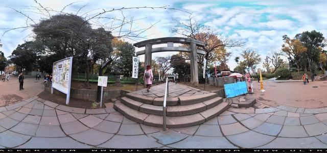 Aleta S2C 360 camera - park, daylight