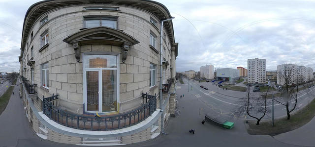 12. LIVING ROOM BALCONY