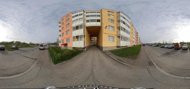 03. THE ARCH FROM OUTSIDE