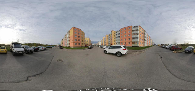 04. BETWEEN HOUSES
