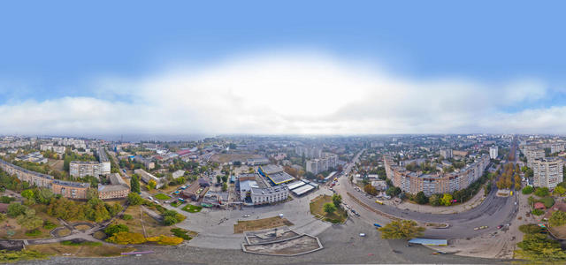 Площа 700-річчя Черкас