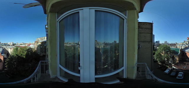 Балкон