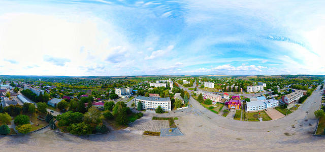 Центральна площа