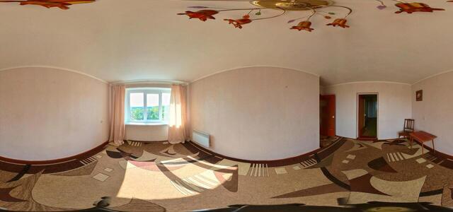 Triohkіmnatna apartment in Lisovіy Polyana