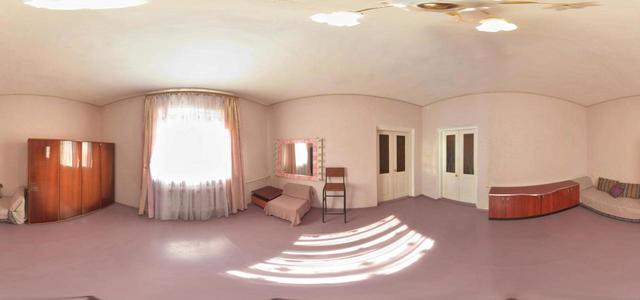 Room 4