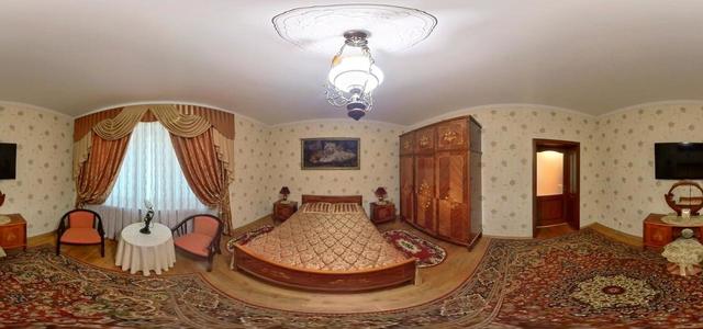Room 3