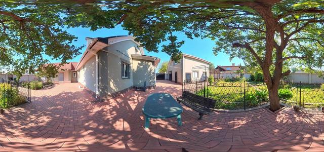 Yard 2