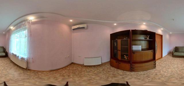 room1 guest house