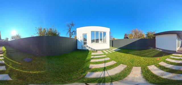 Courtyard 3