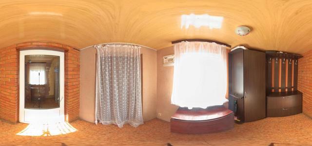 1 booth Corridor