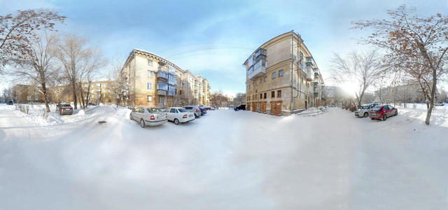 ул. Калинина, 3. Двор.